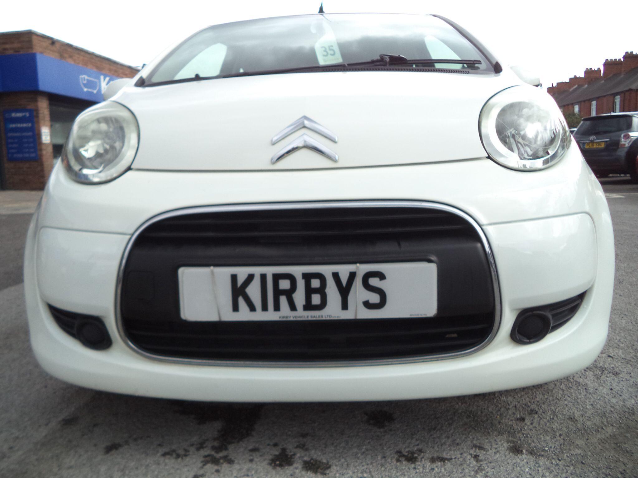 Citroen C1 view 11