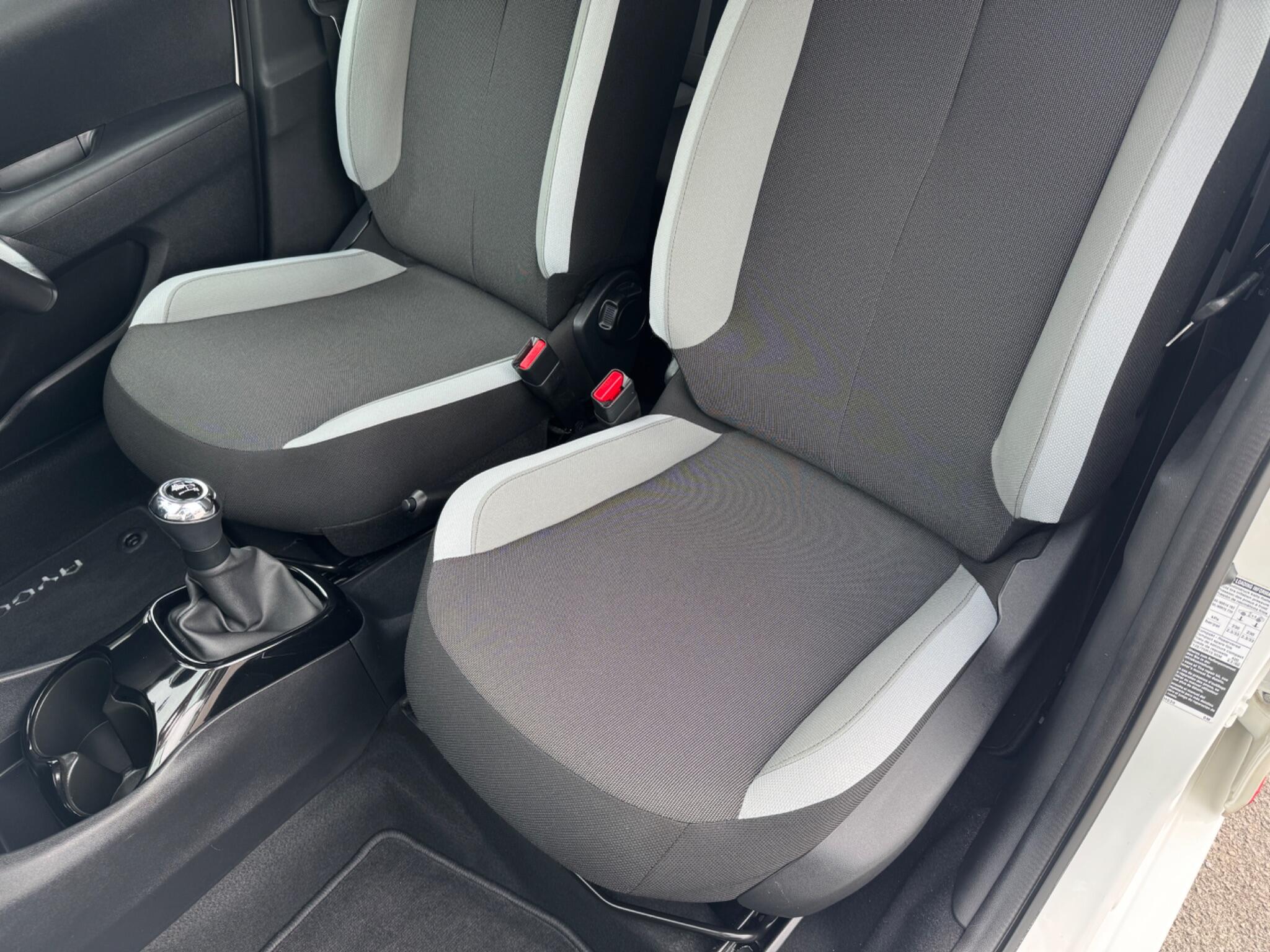 Toyota Aygo view 15