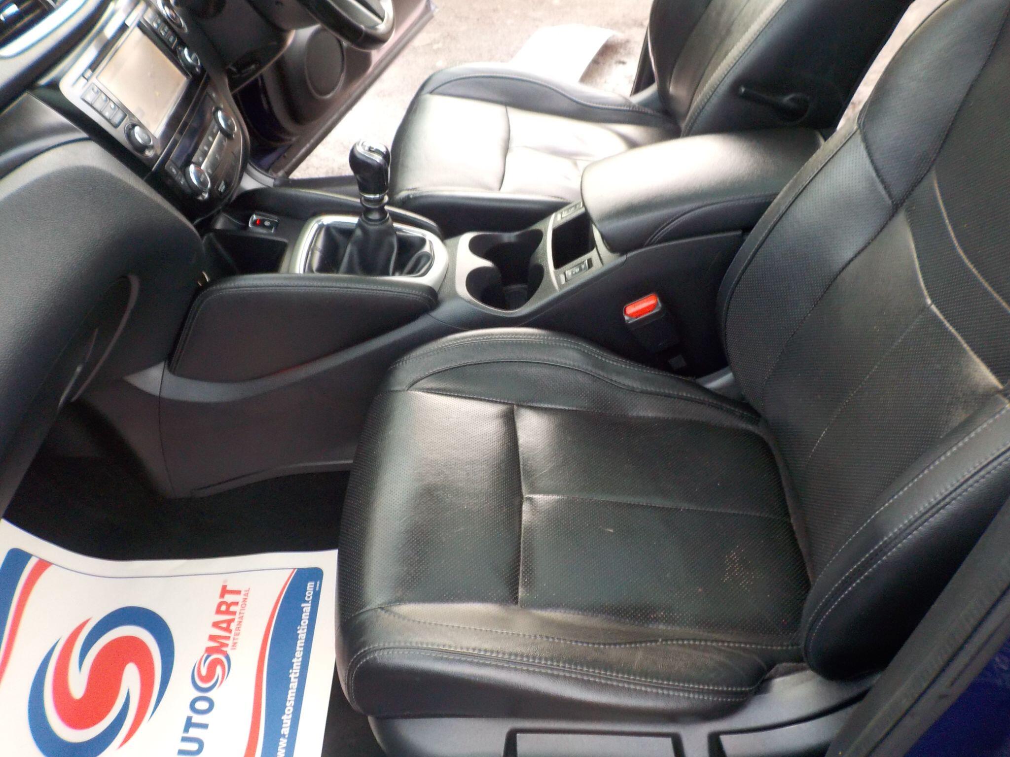 Nissan Qashqai 1.5 dCi Tekna 2WD Euro 6 (s/s) 5dr