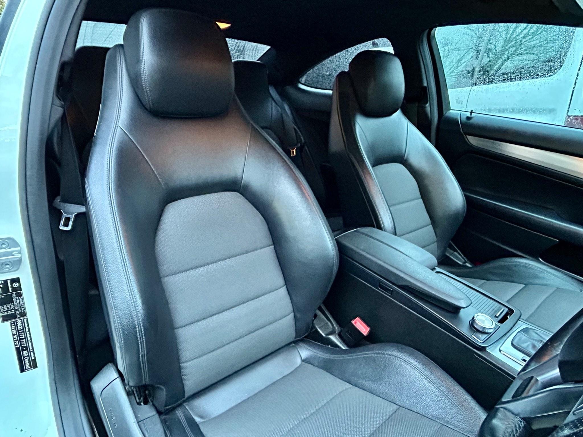 Mercedes-Benz C-Class view 18
