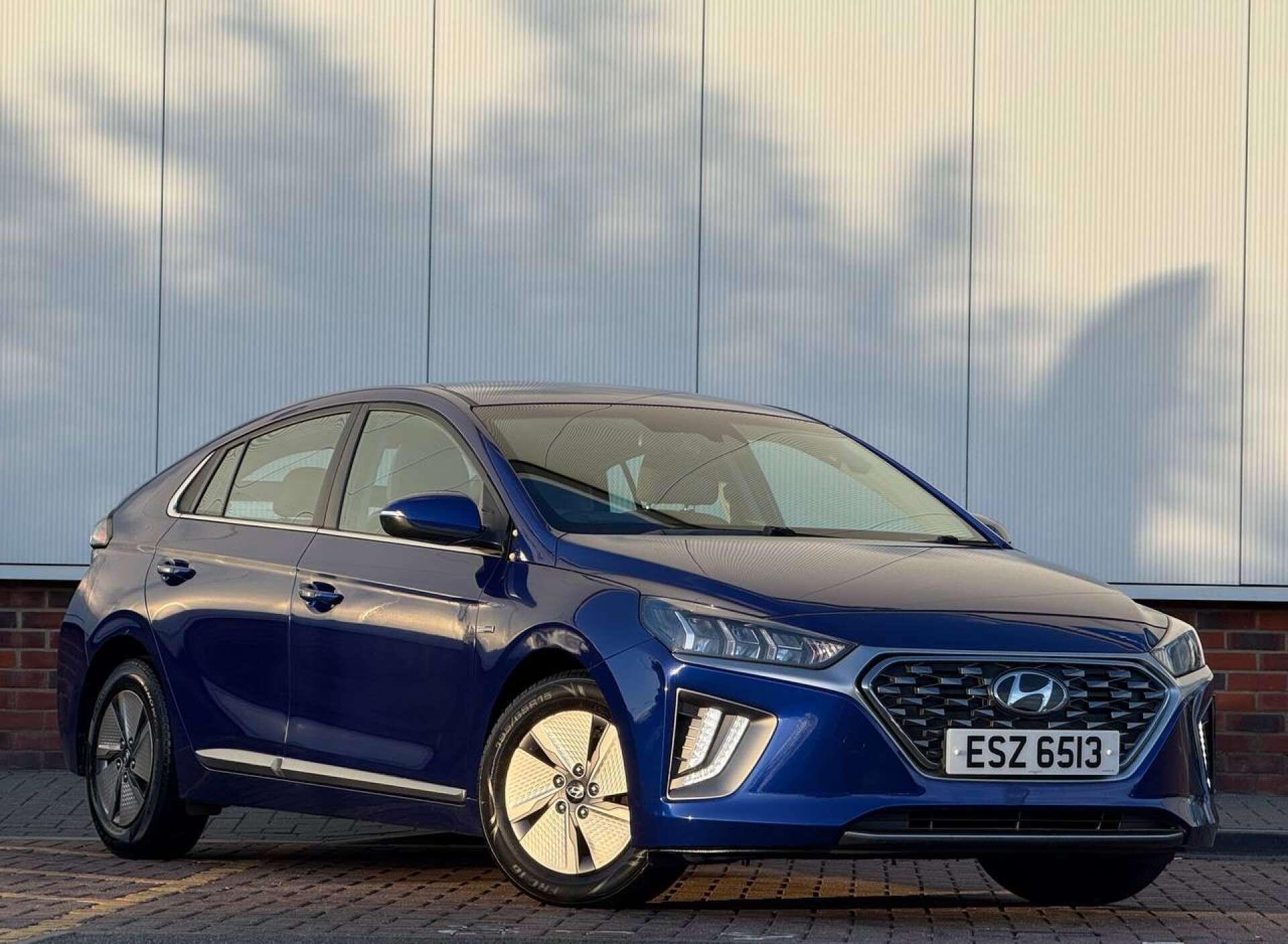 Hyundai Ioniq view 9