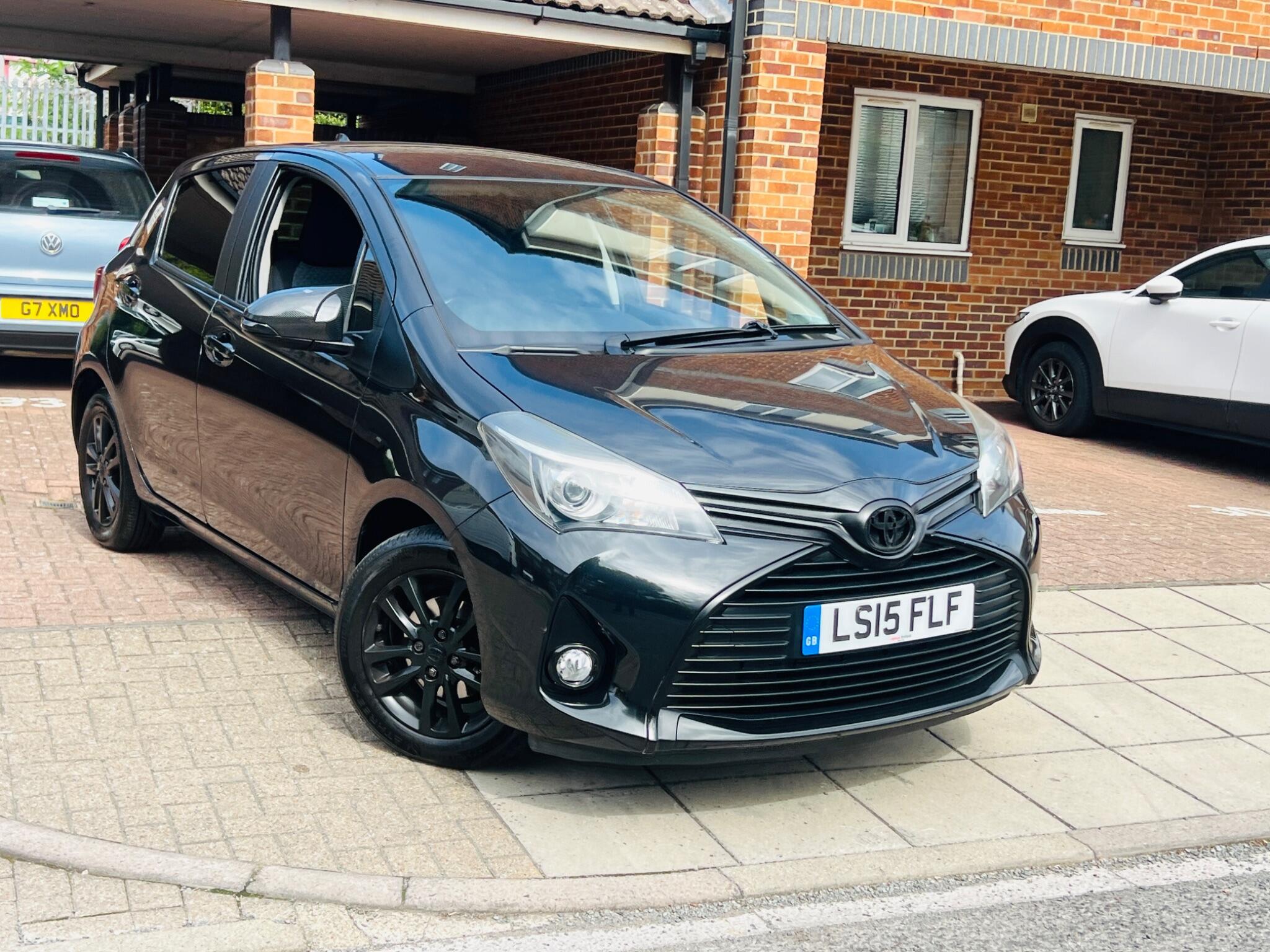 Toyota Yaris view 5