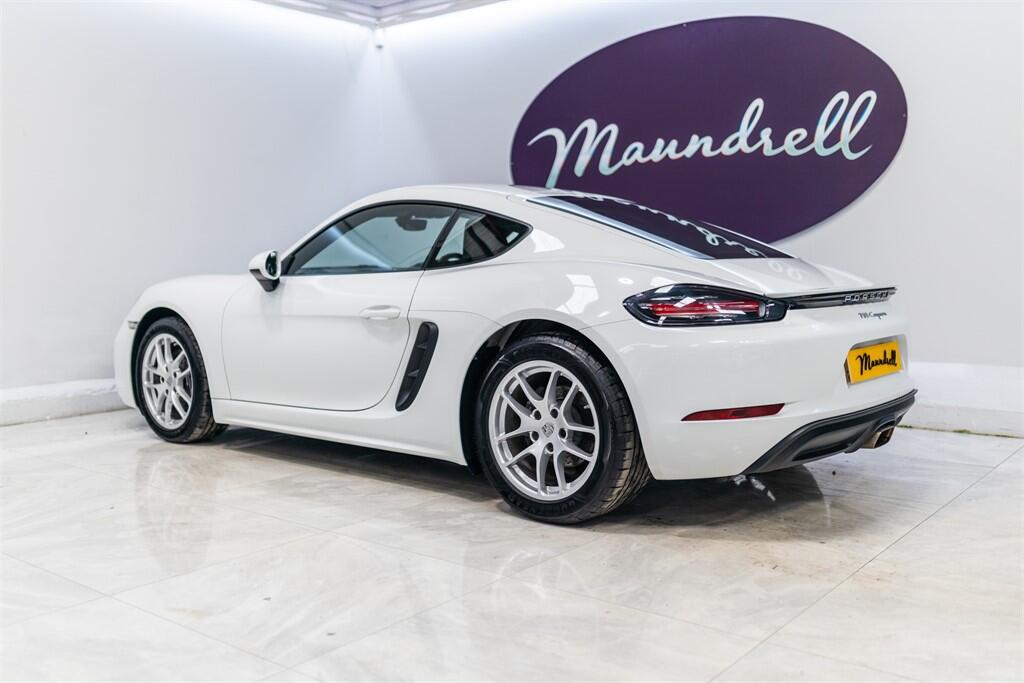 Porsche Cayman view 4