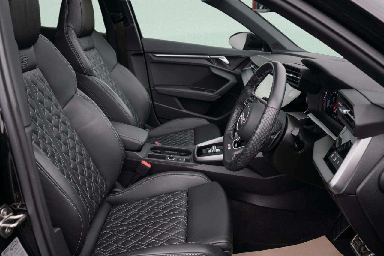Audi S3 view 16
