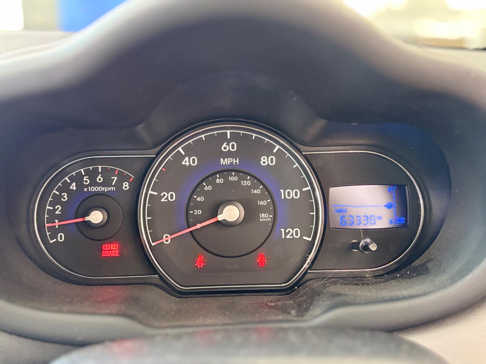 Hyundai I10 view 18