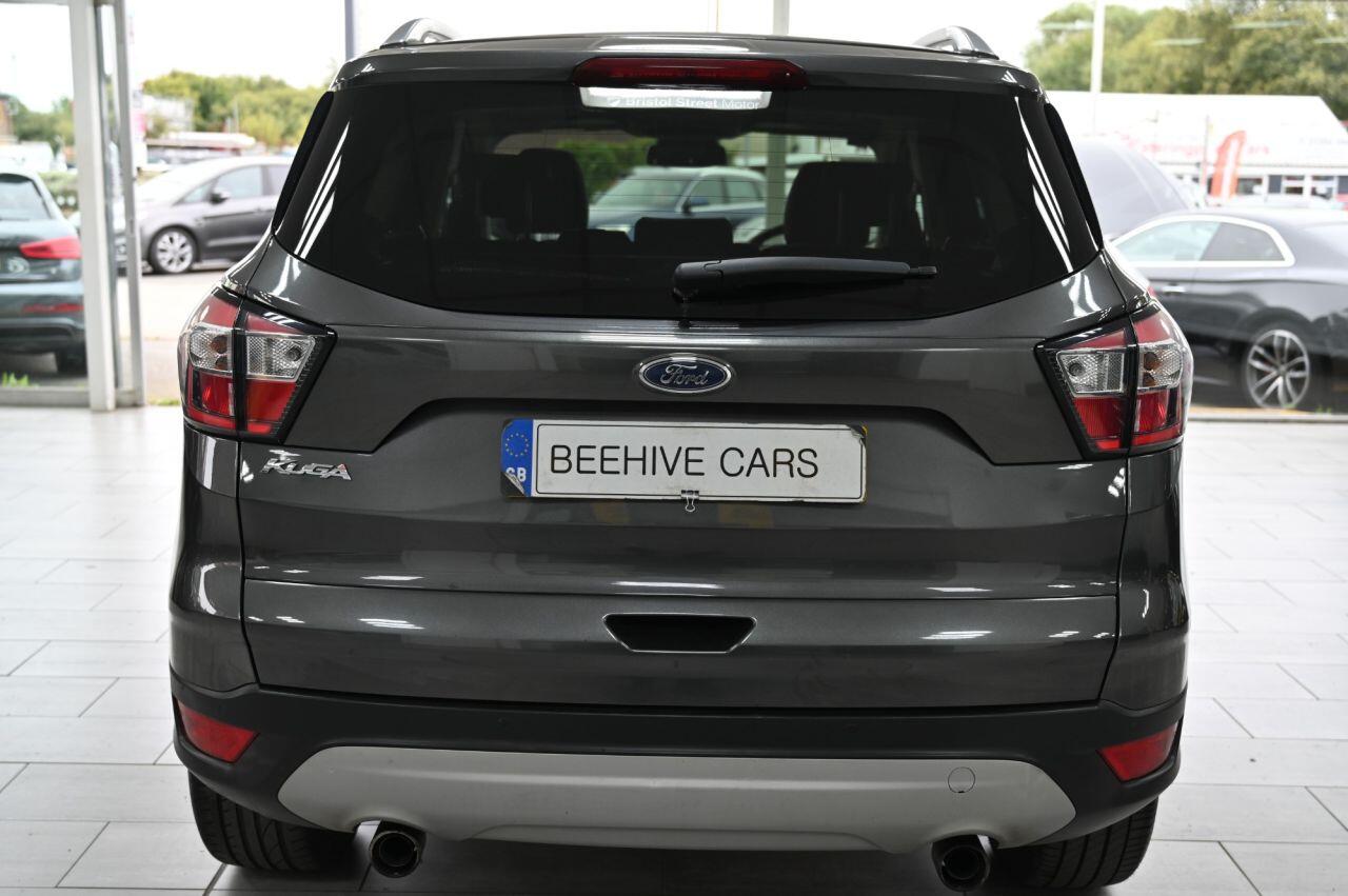 Ford Kuga view 9