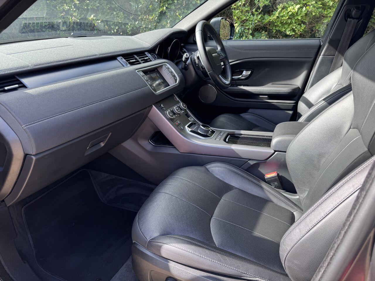 Land Rover Range Rover Evoque view 29