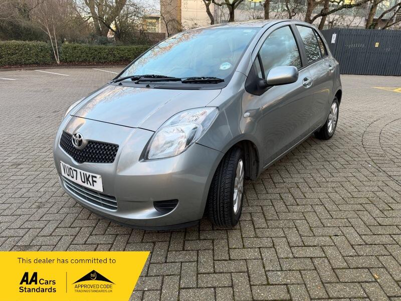2007 Toyota Yaris image 4