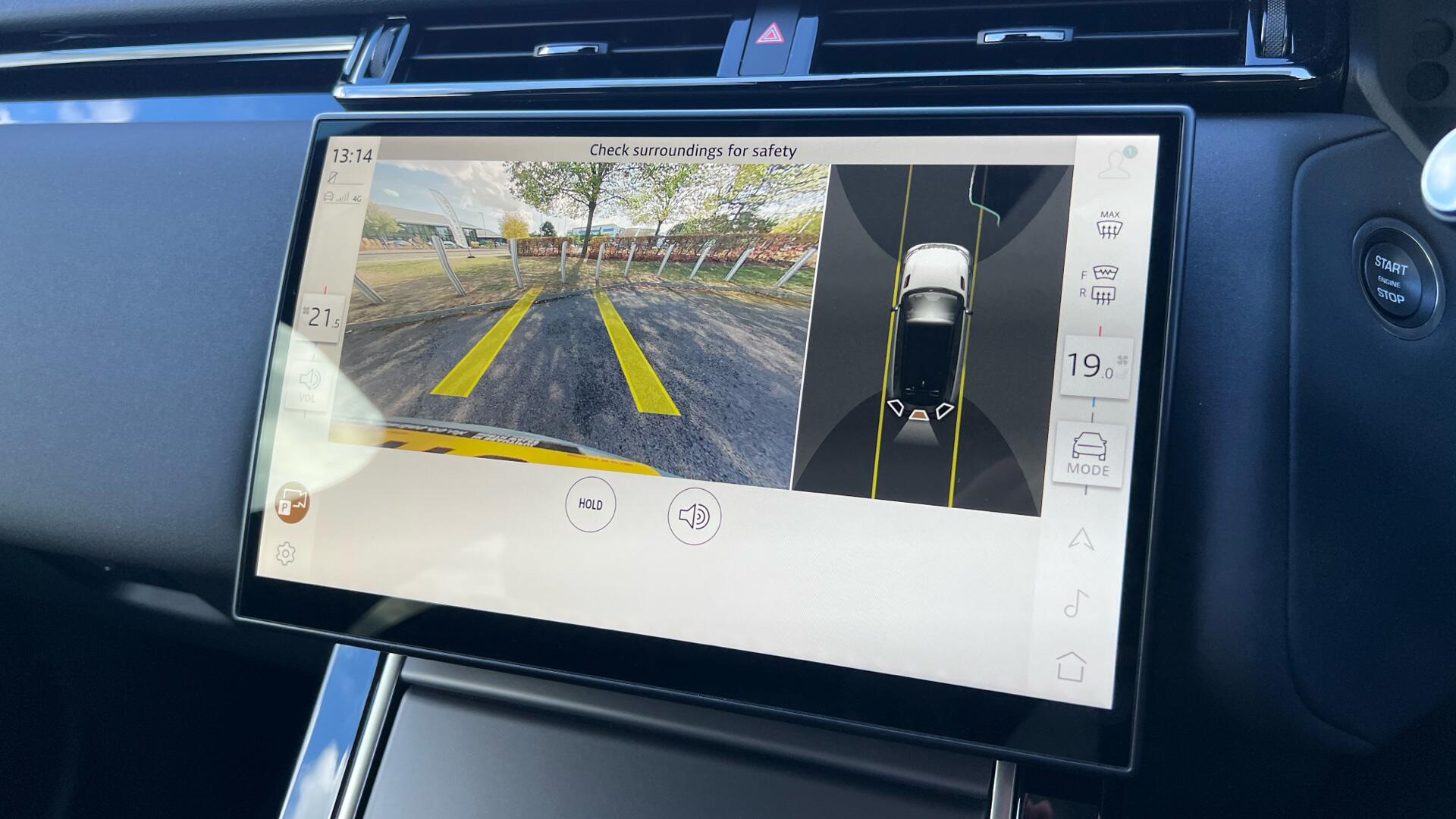 Land Rover Range Rover Velar view 14