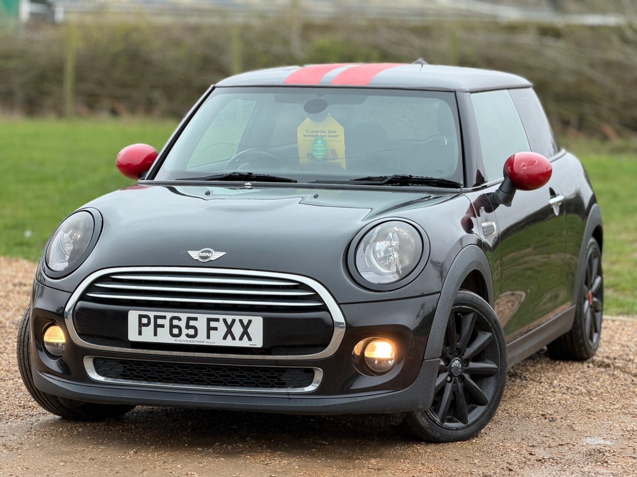2015 MINI Hatch 1.5 Cooper D Euro 6 (s/s) 3dr image 17