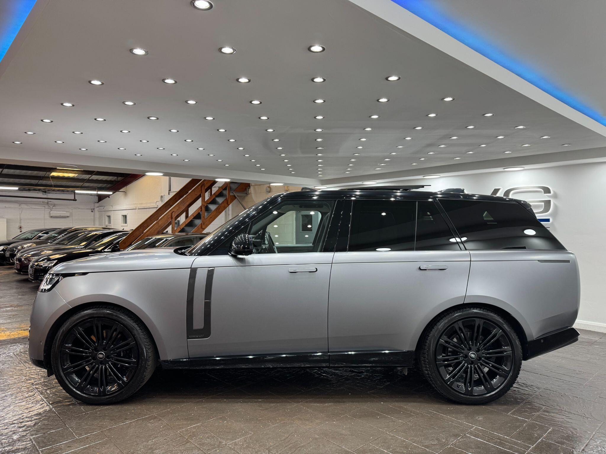 Land Rover Range Rover view 8