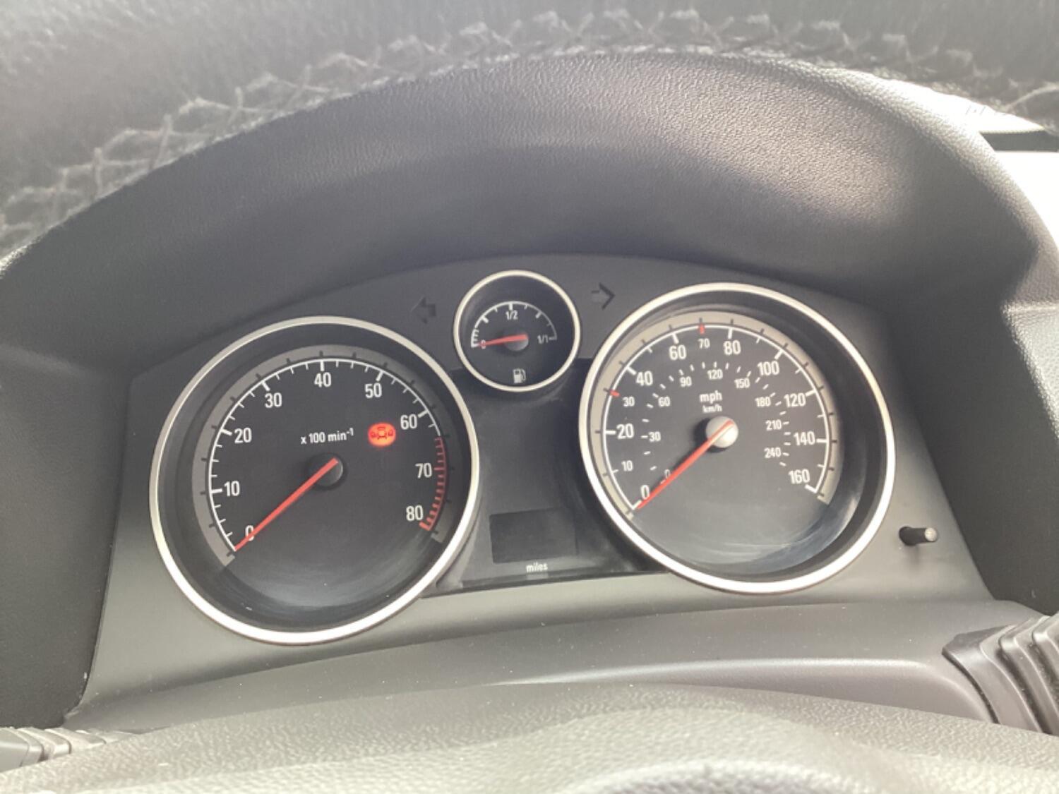 Vauxhall Astra view 20