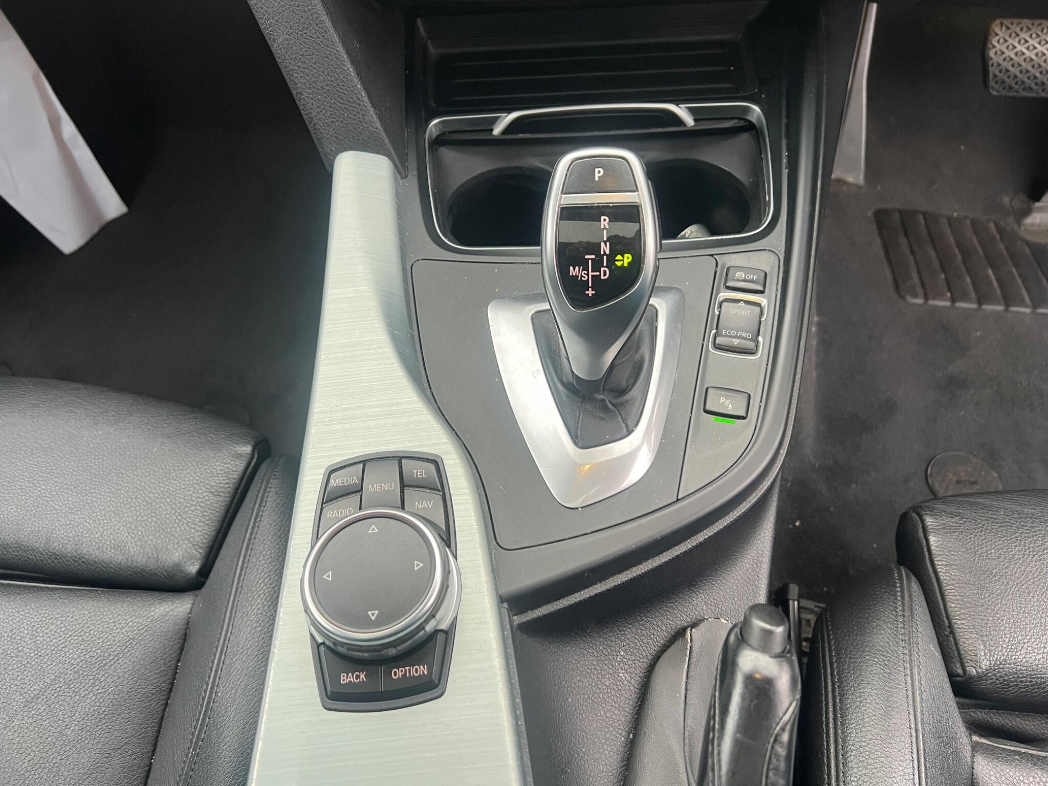 BMW 4 Series view 33