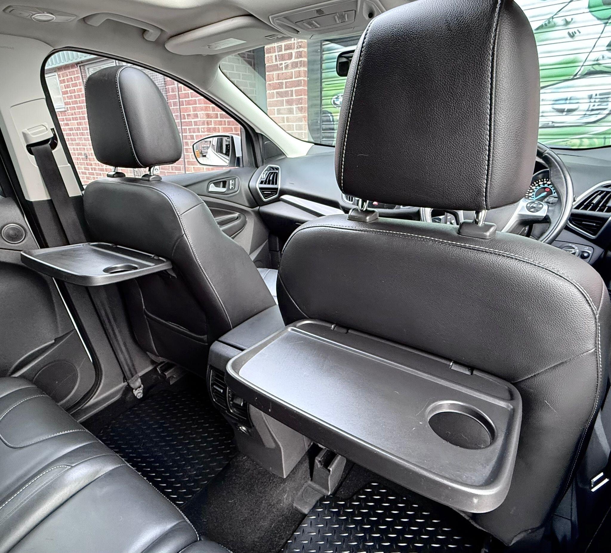Ford Kuga view 45