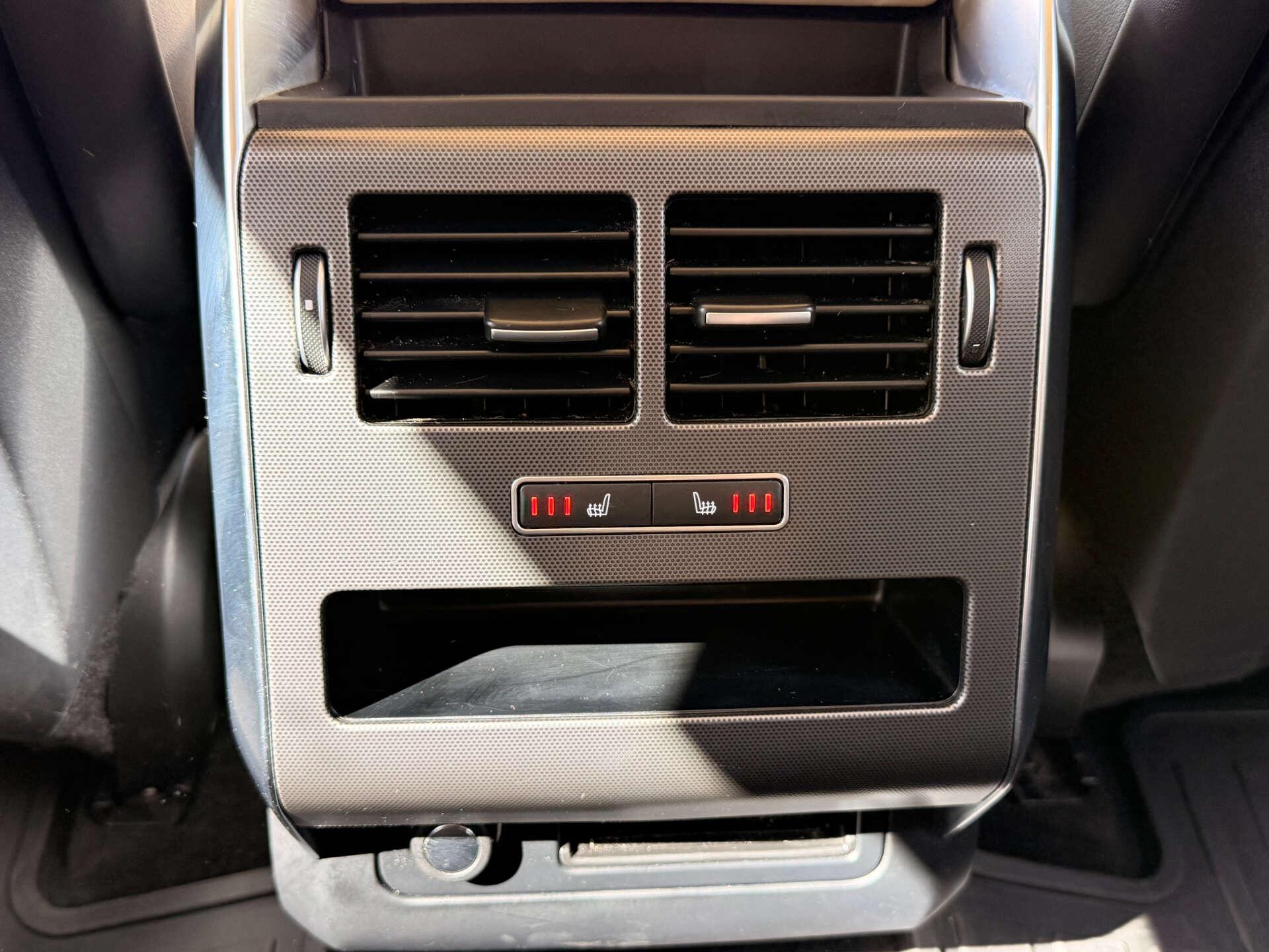 Land Rover Range Rover Sport view 14