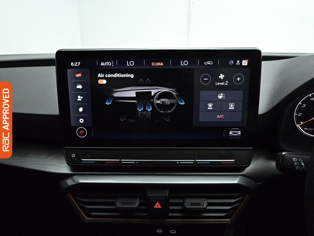 Cupra Leon view 21