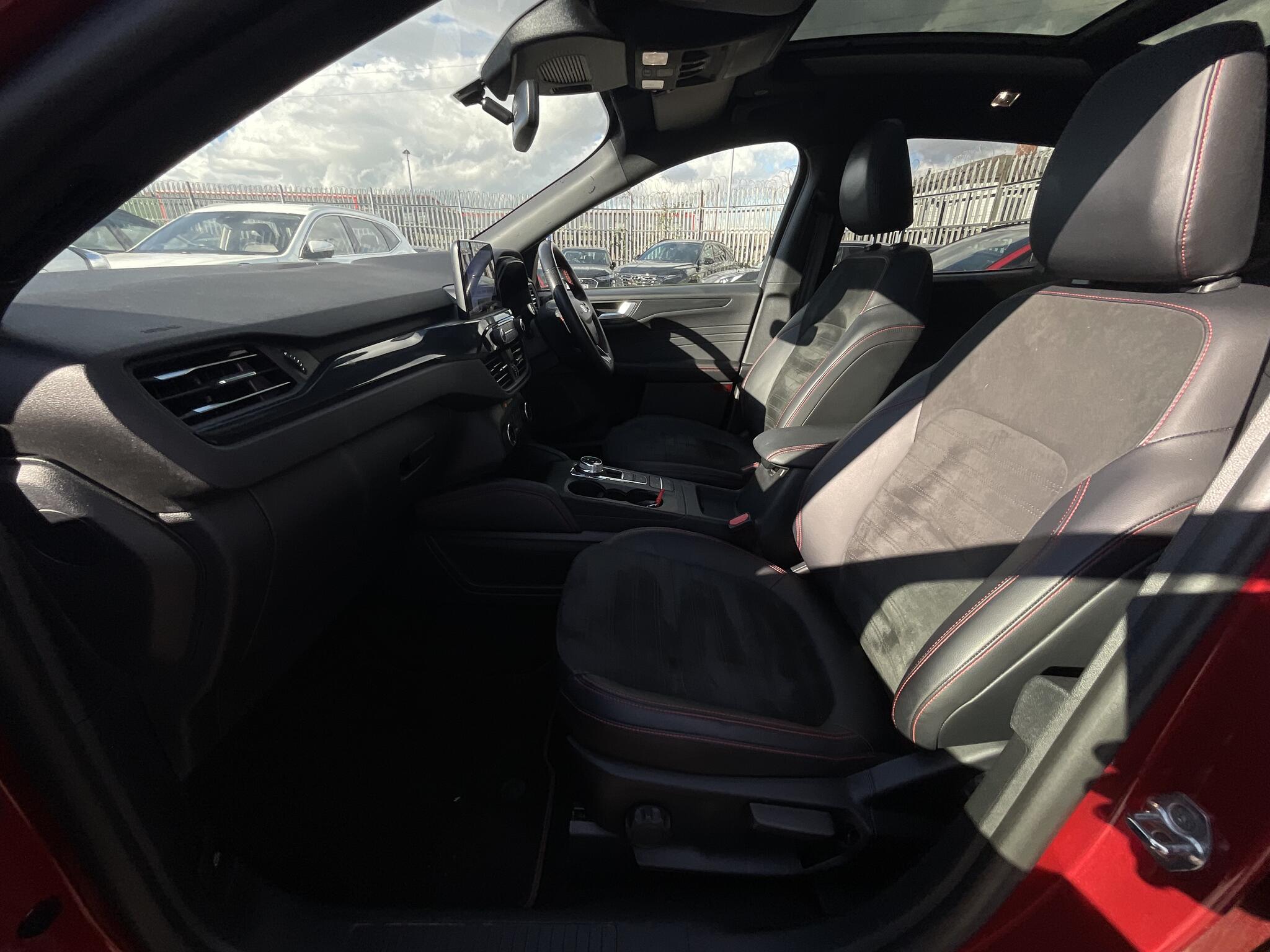 Ford Kuga view 18