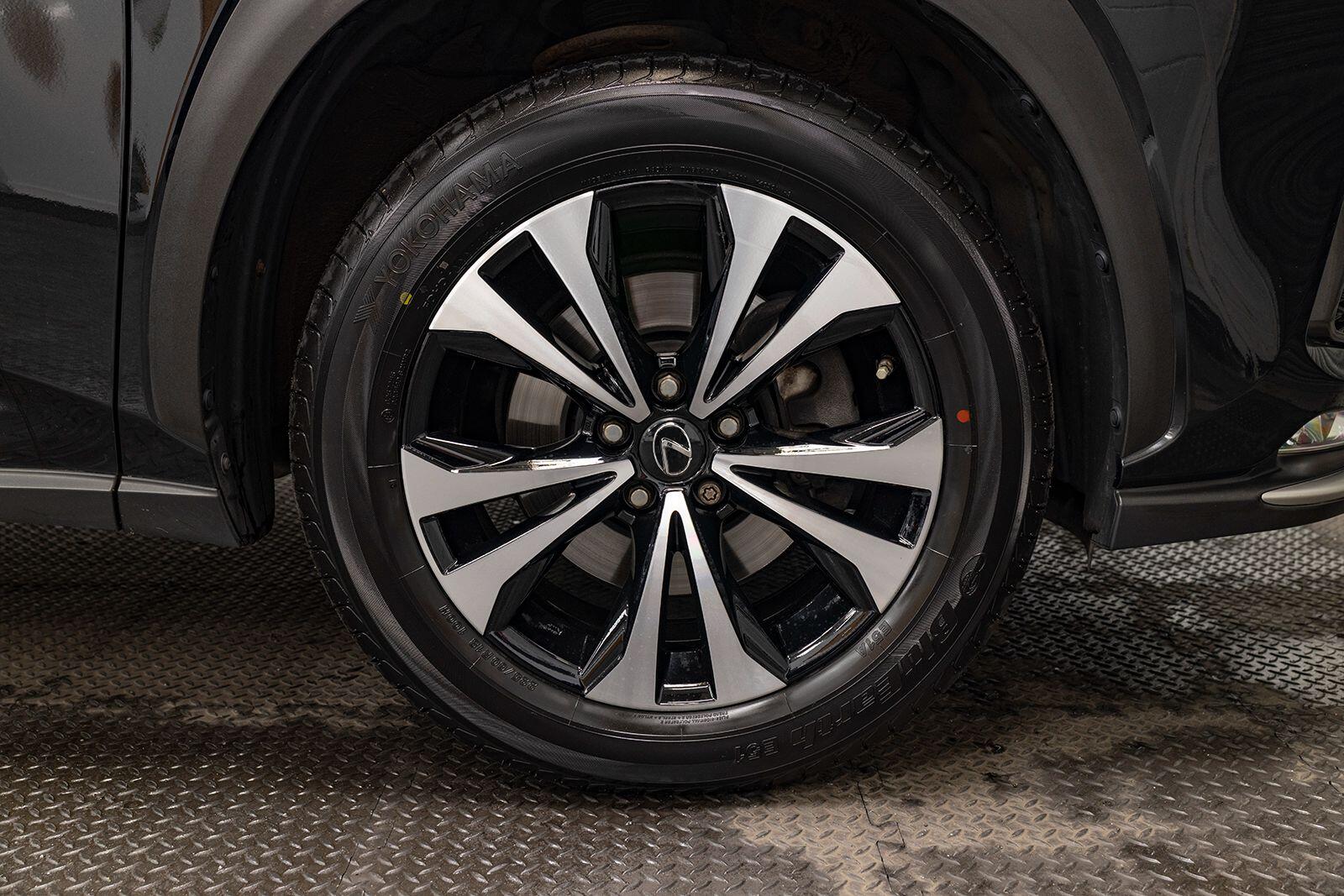 Lexus NX view 58