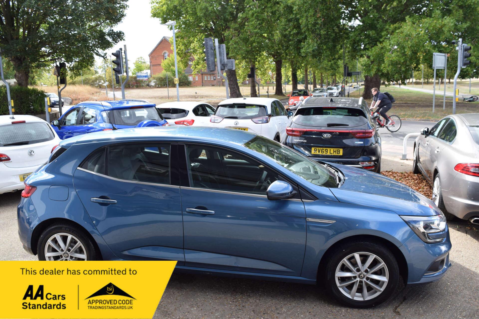 Renault Megane view 2