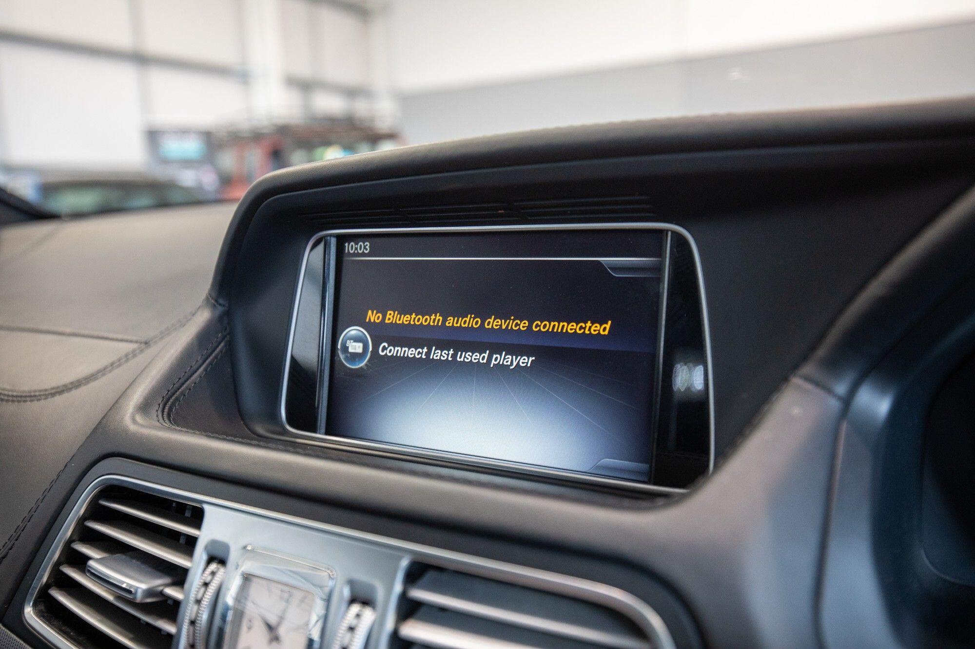 Mercedes-Benz E-Class view 16