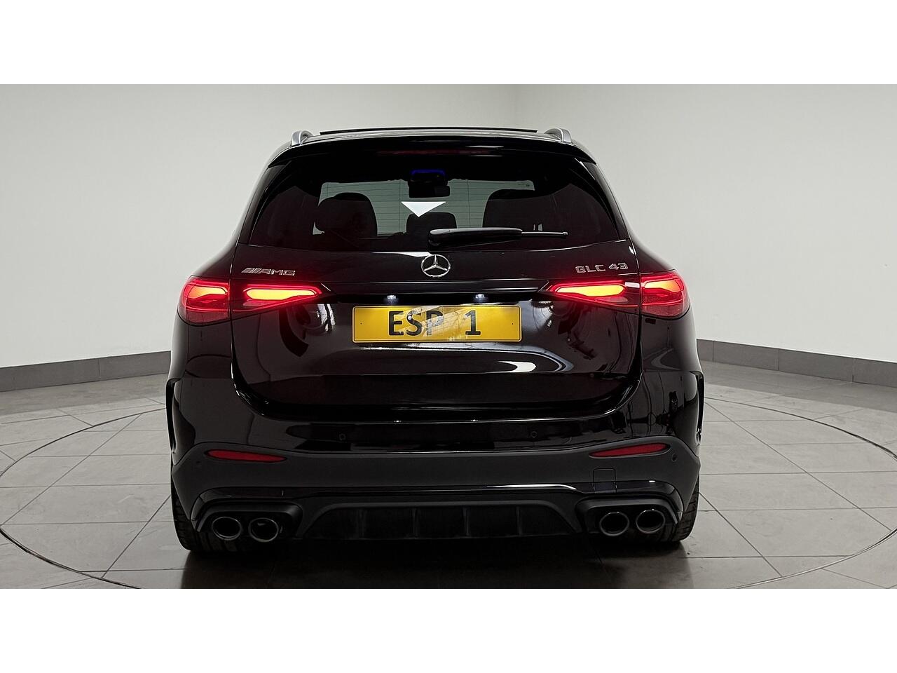 Mercedes-Benz GLC view 7