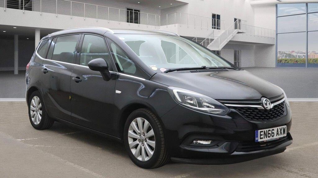 Vauxhall Zafira Tourer view 7