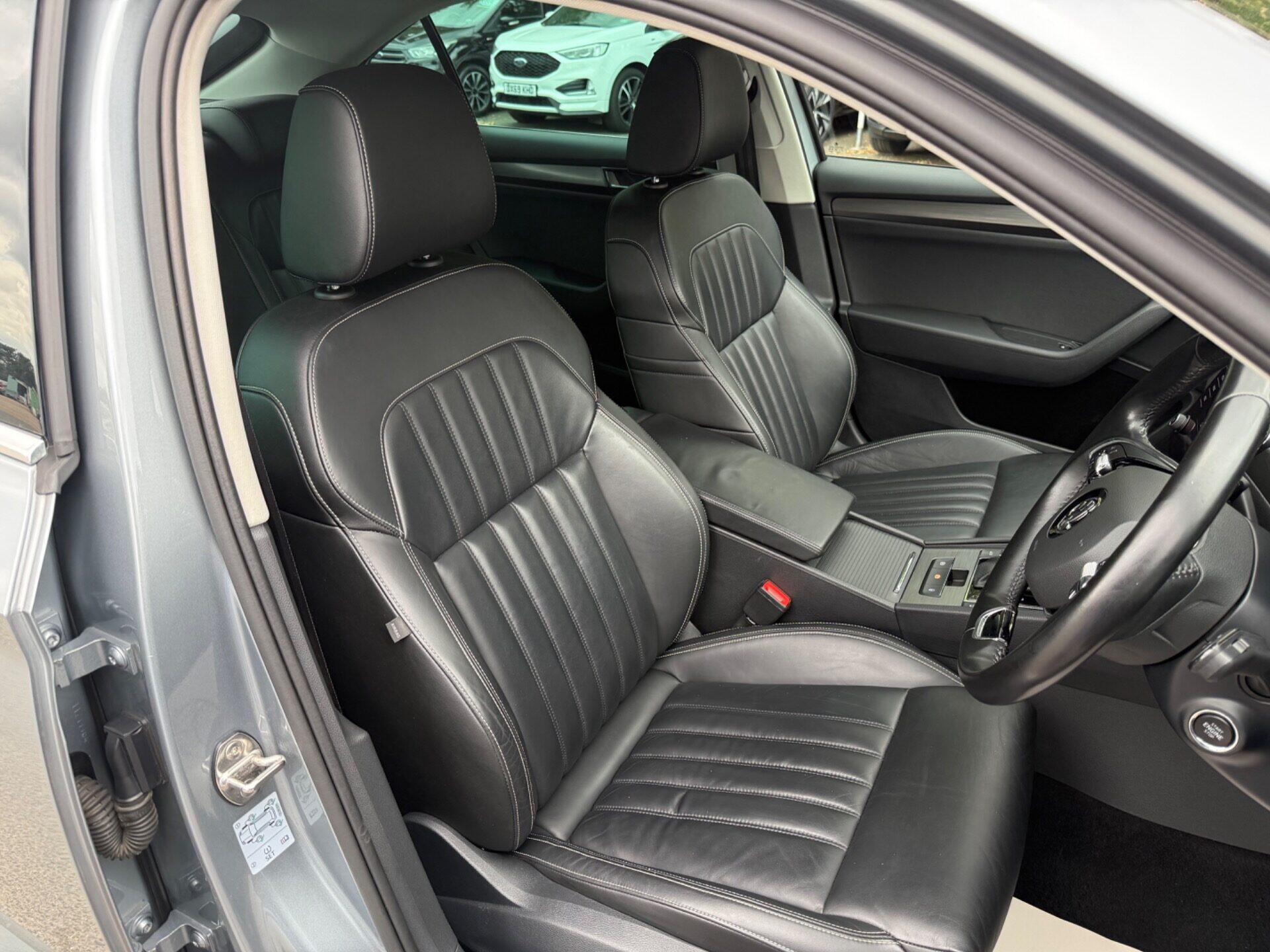 Skoda Superb view 15