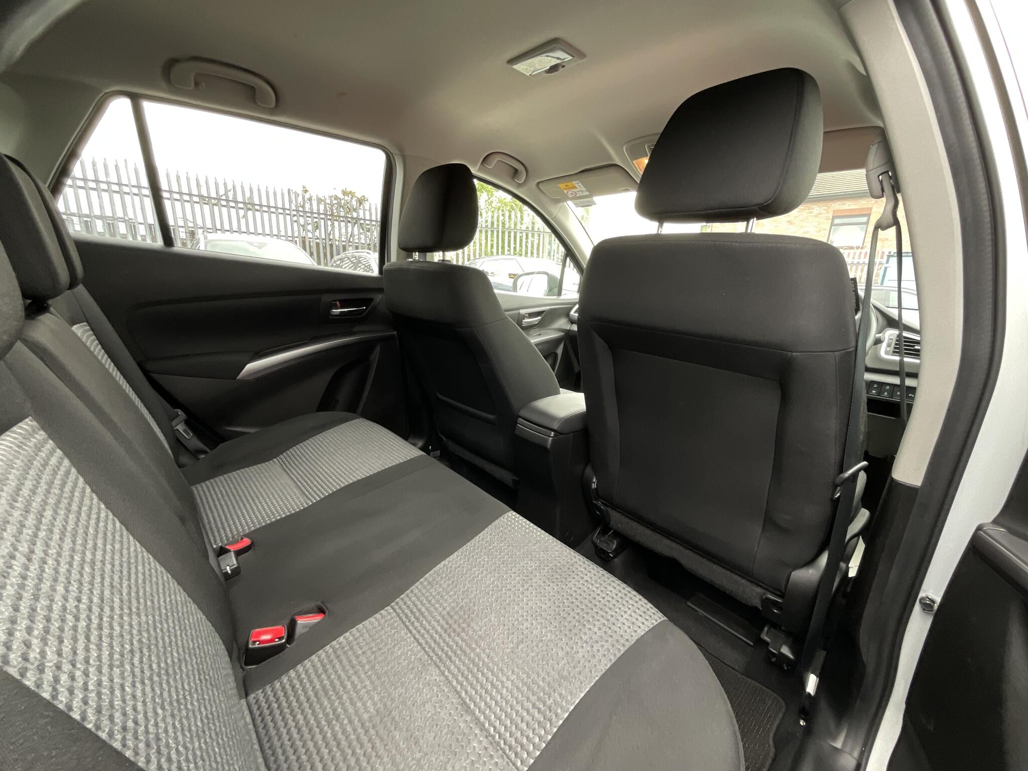 Suzuki S-Cross view 10
