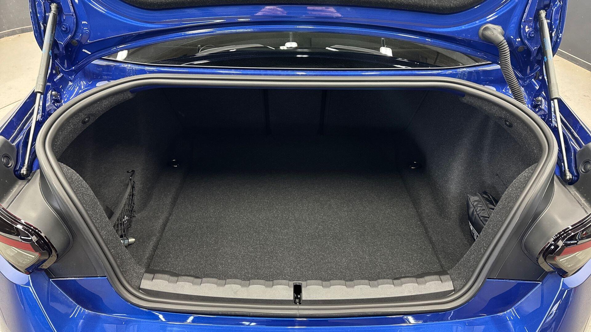 BMW 2 Series view 13