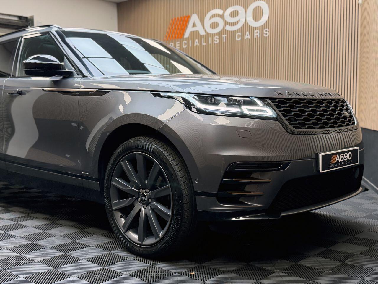 Land Rover Range Rover Velar view 11