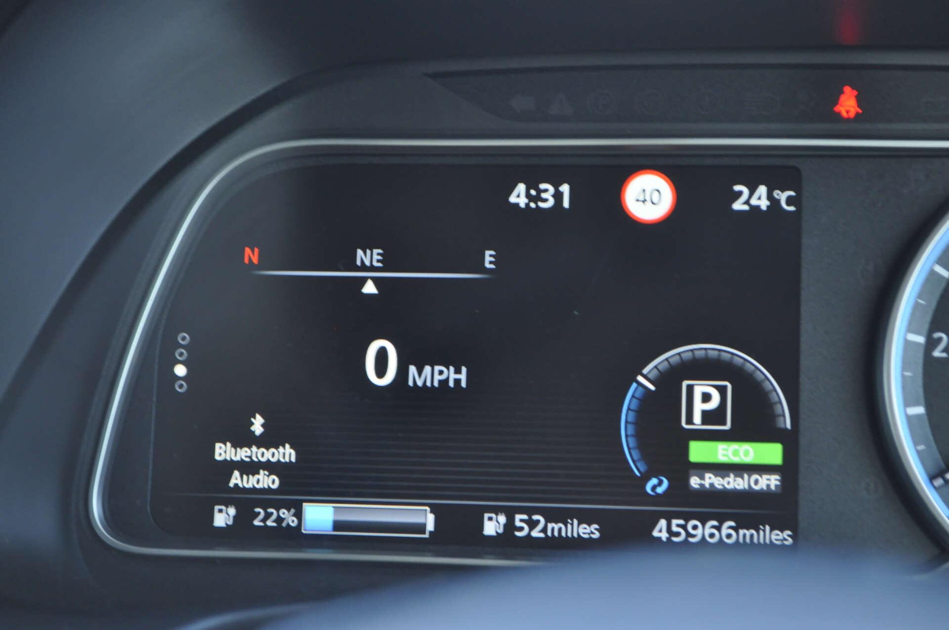 Nissan Leaf view 26