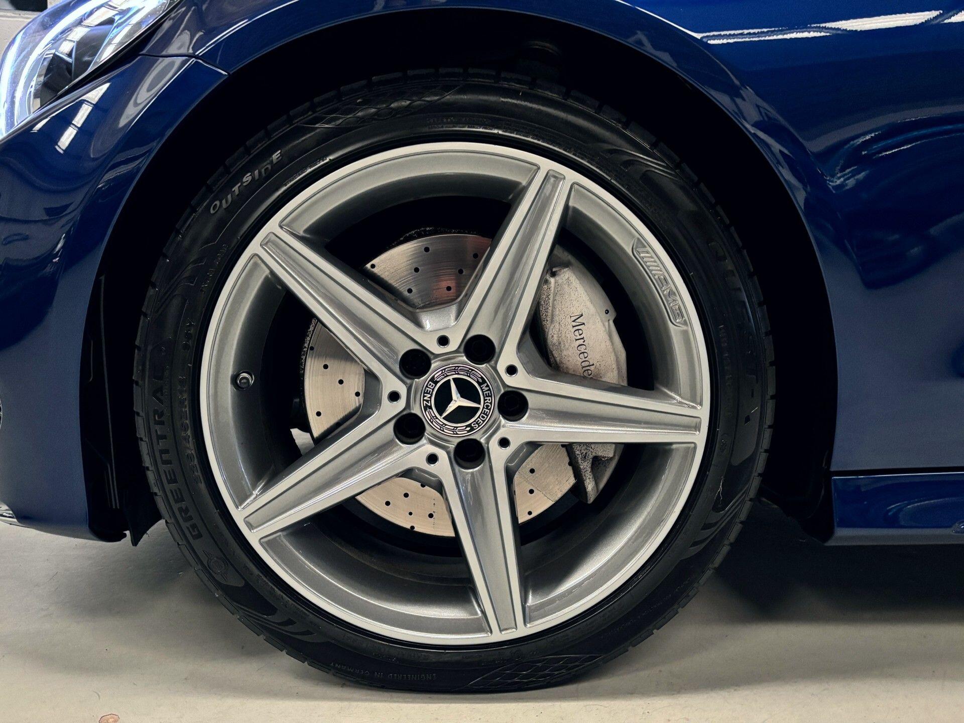 Mercedes-Benz C-Class view 47