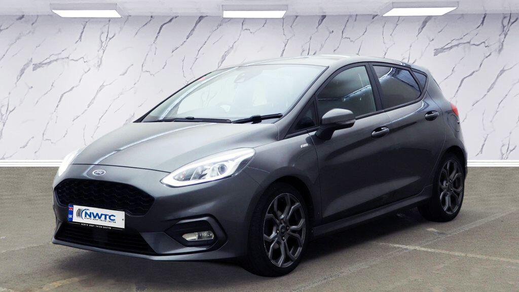 Ford Fiesta view 5