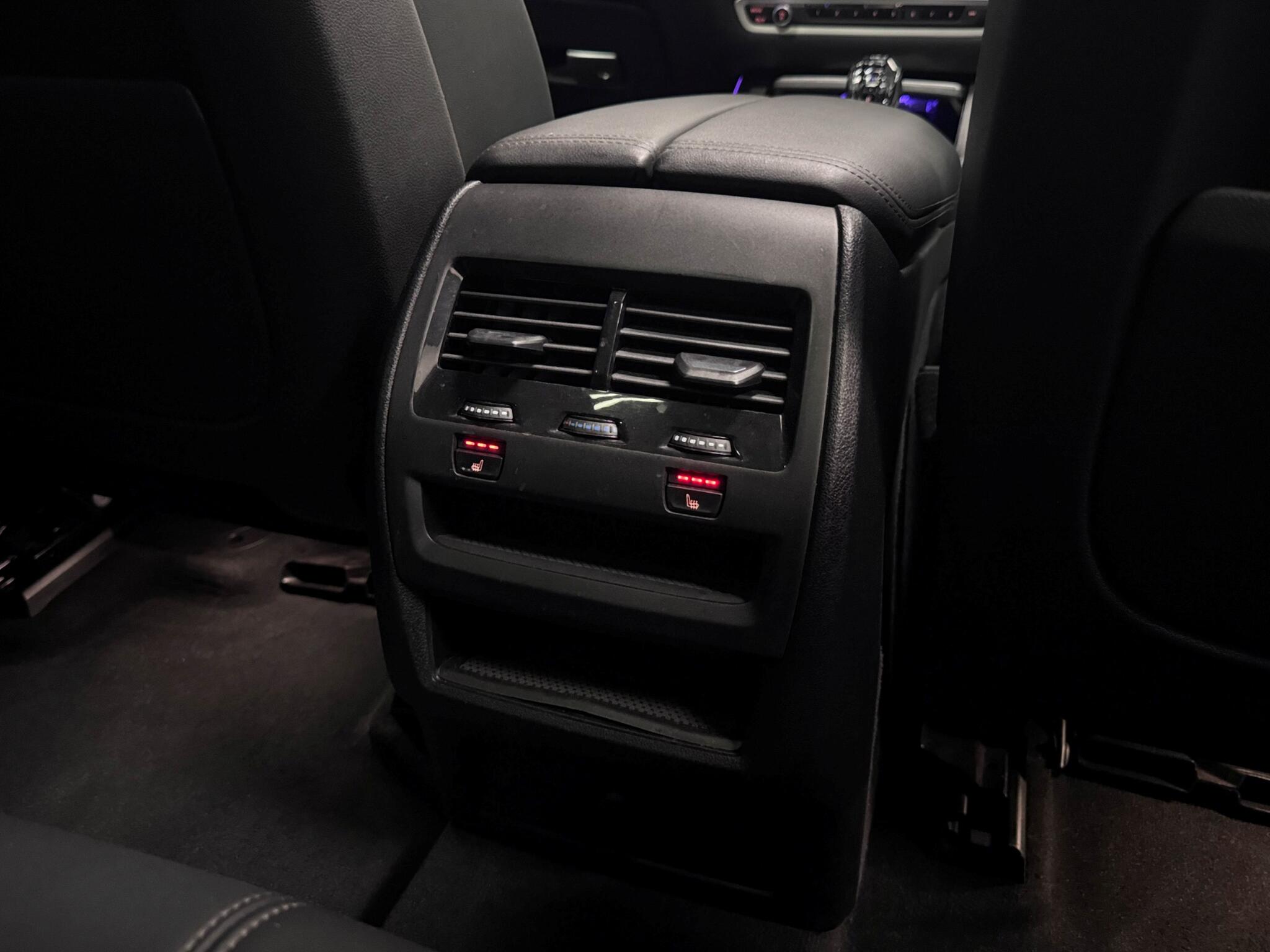 BMW X5 view 23