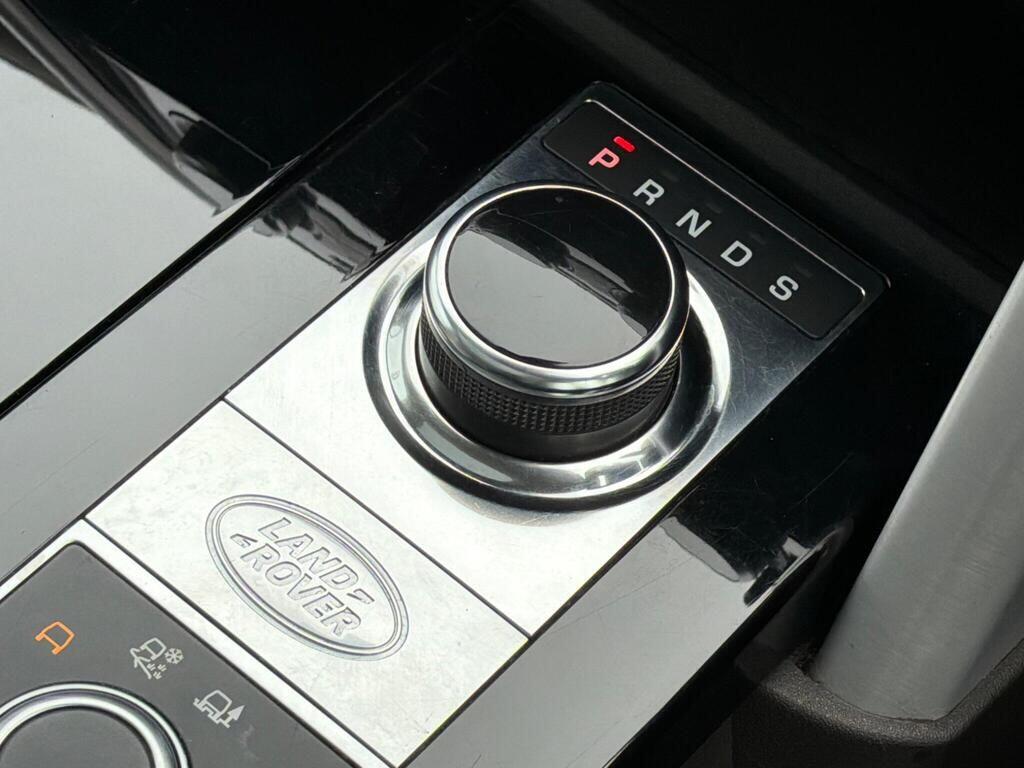 Land Rover Discovery view 44