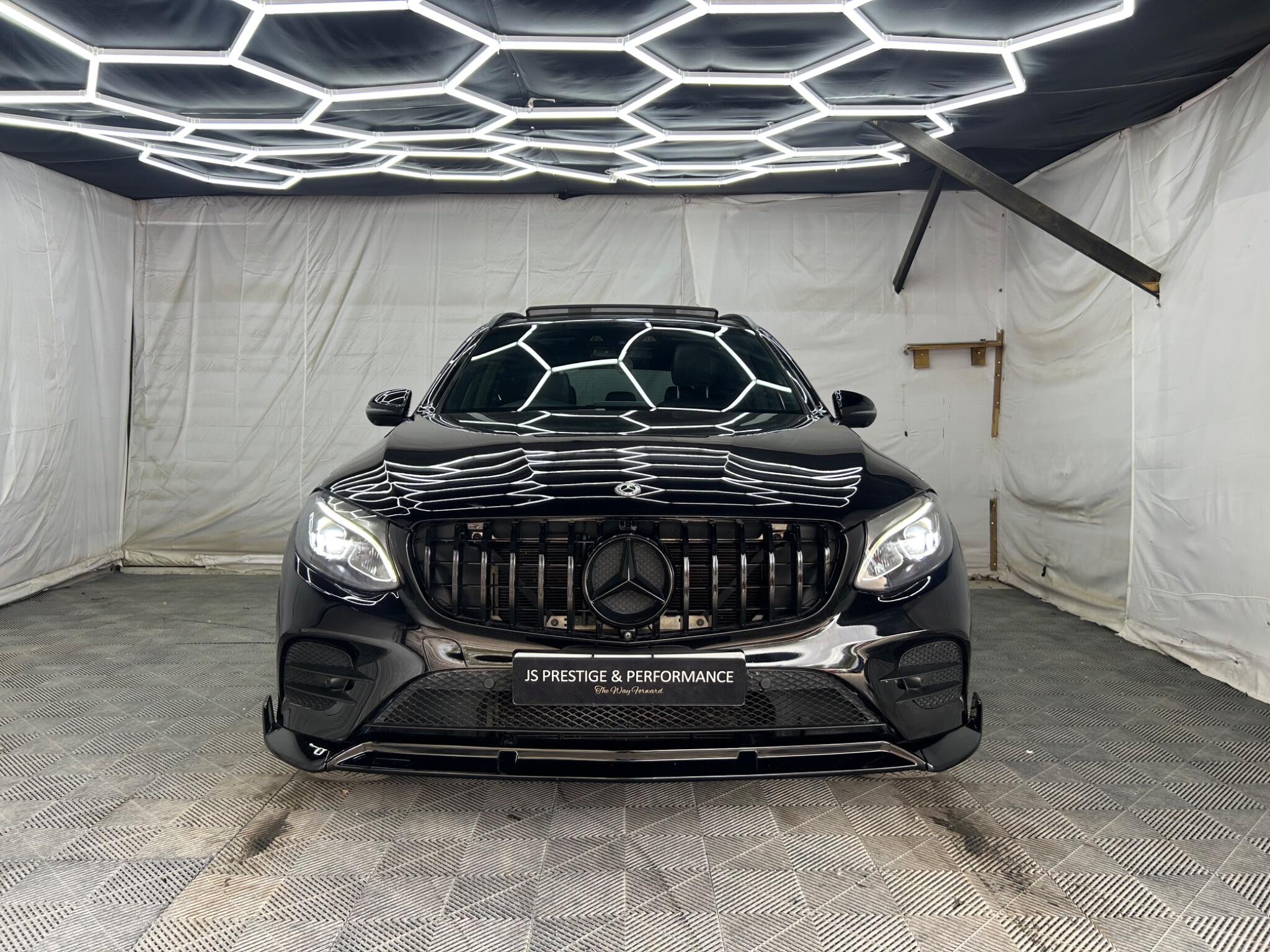Mercedes-Benz GLC view 2