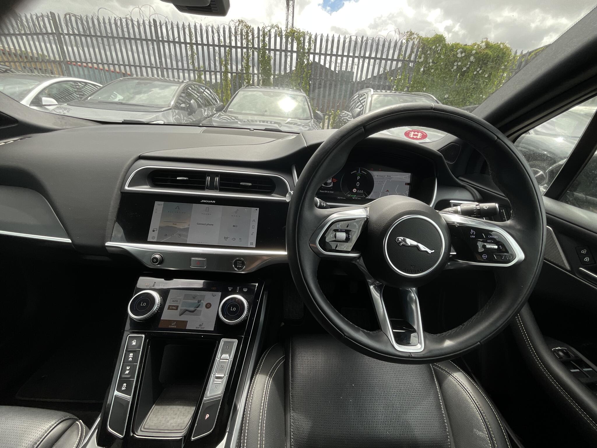 Jaguar I-Pace view 6