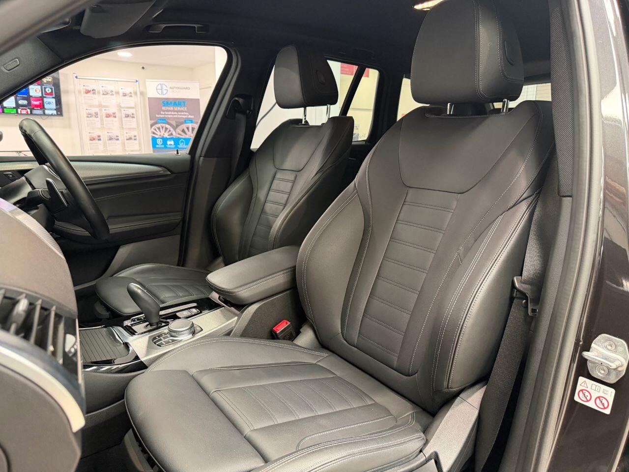 BMW X3 view 14