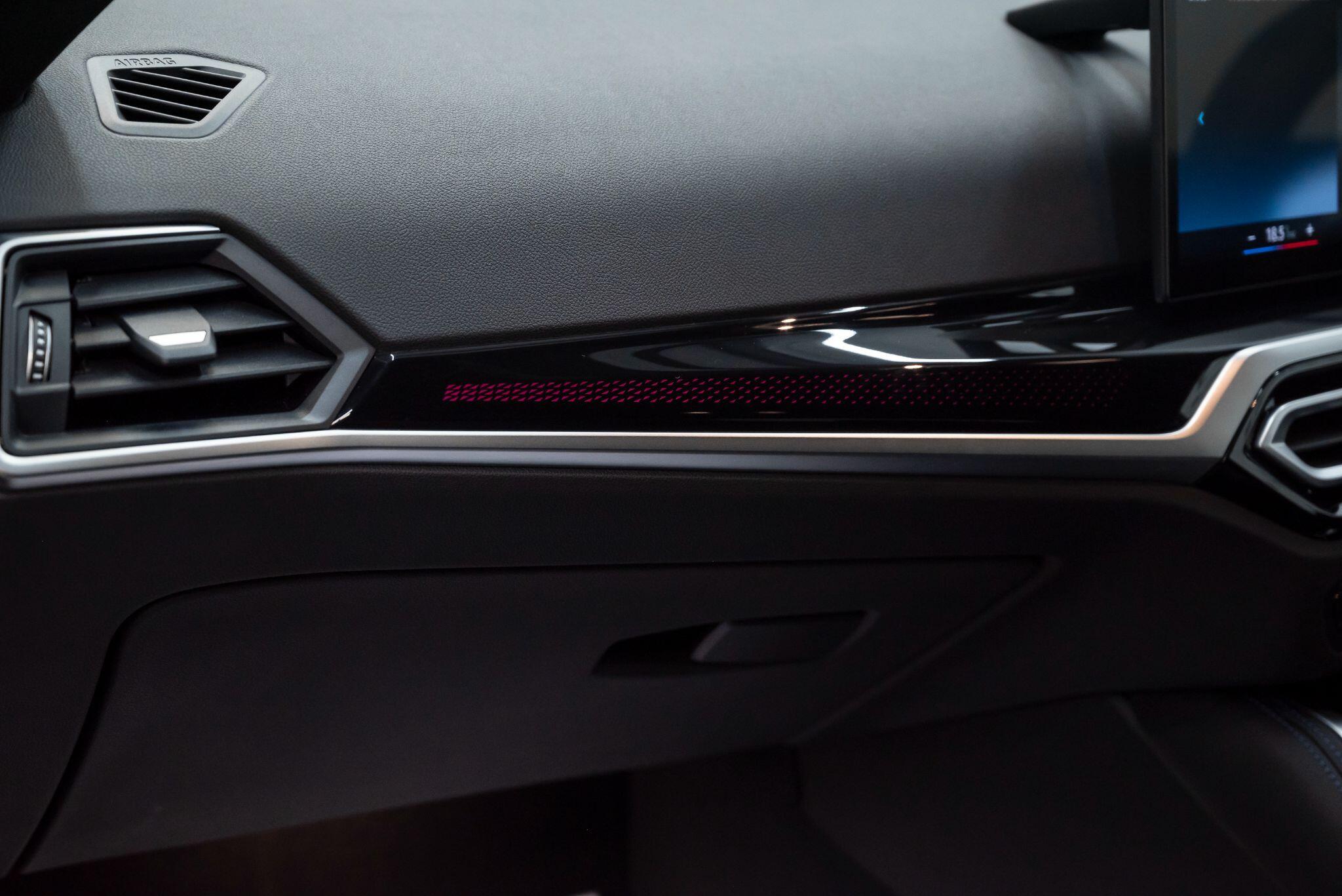 BMW 2 Series view 57