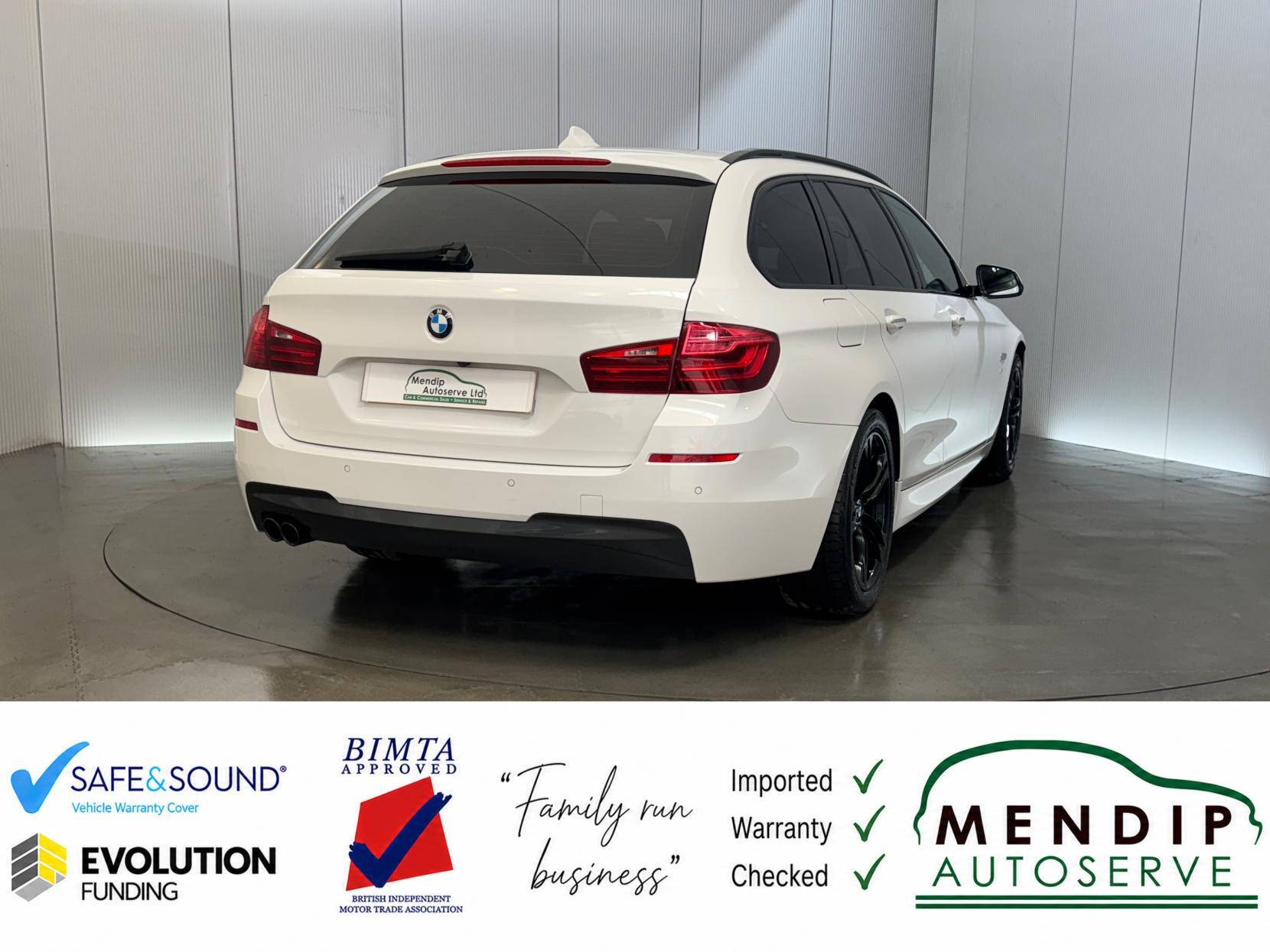 BMW 5 Series view 23