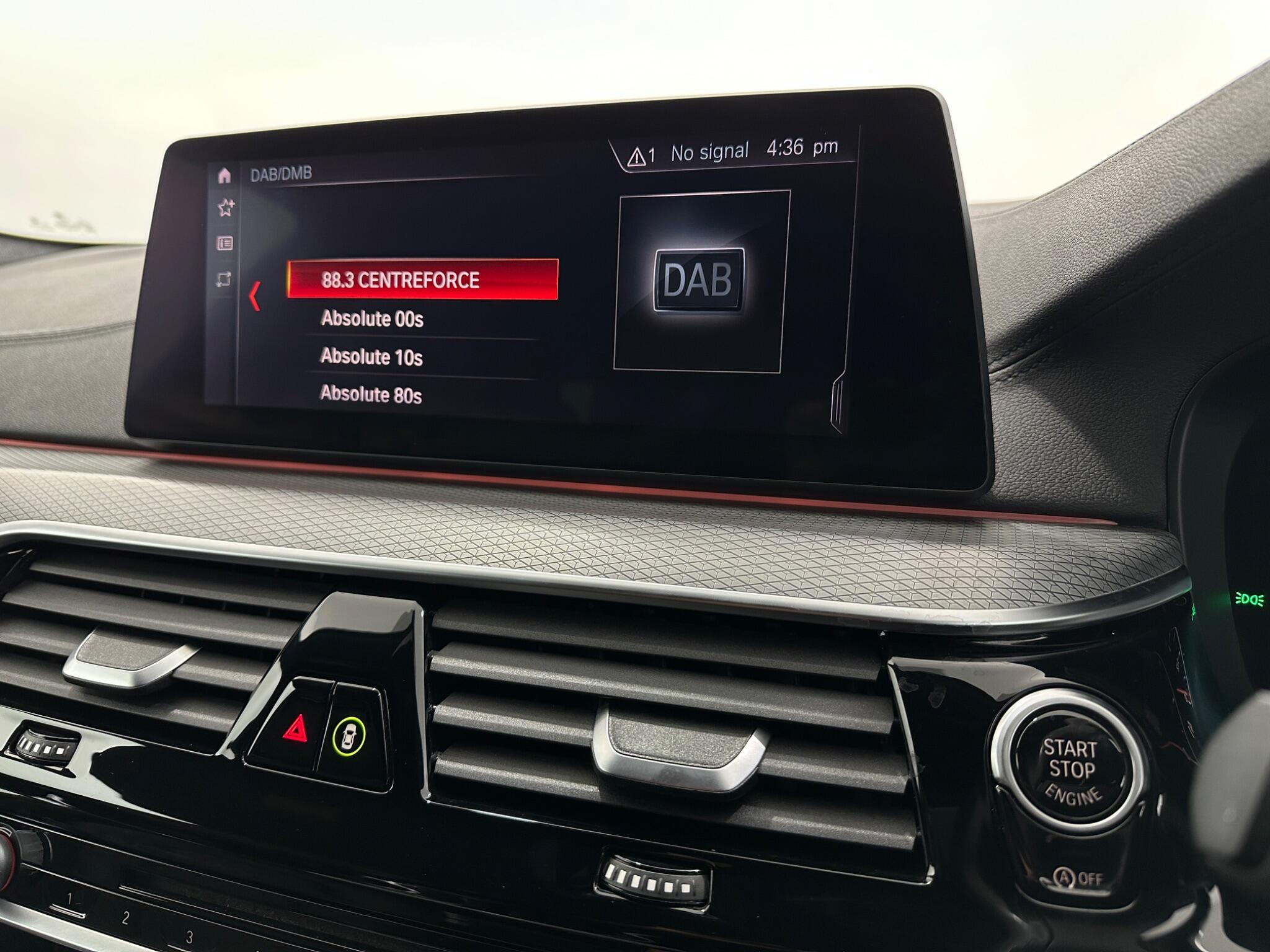 BMW 5 Series view 27