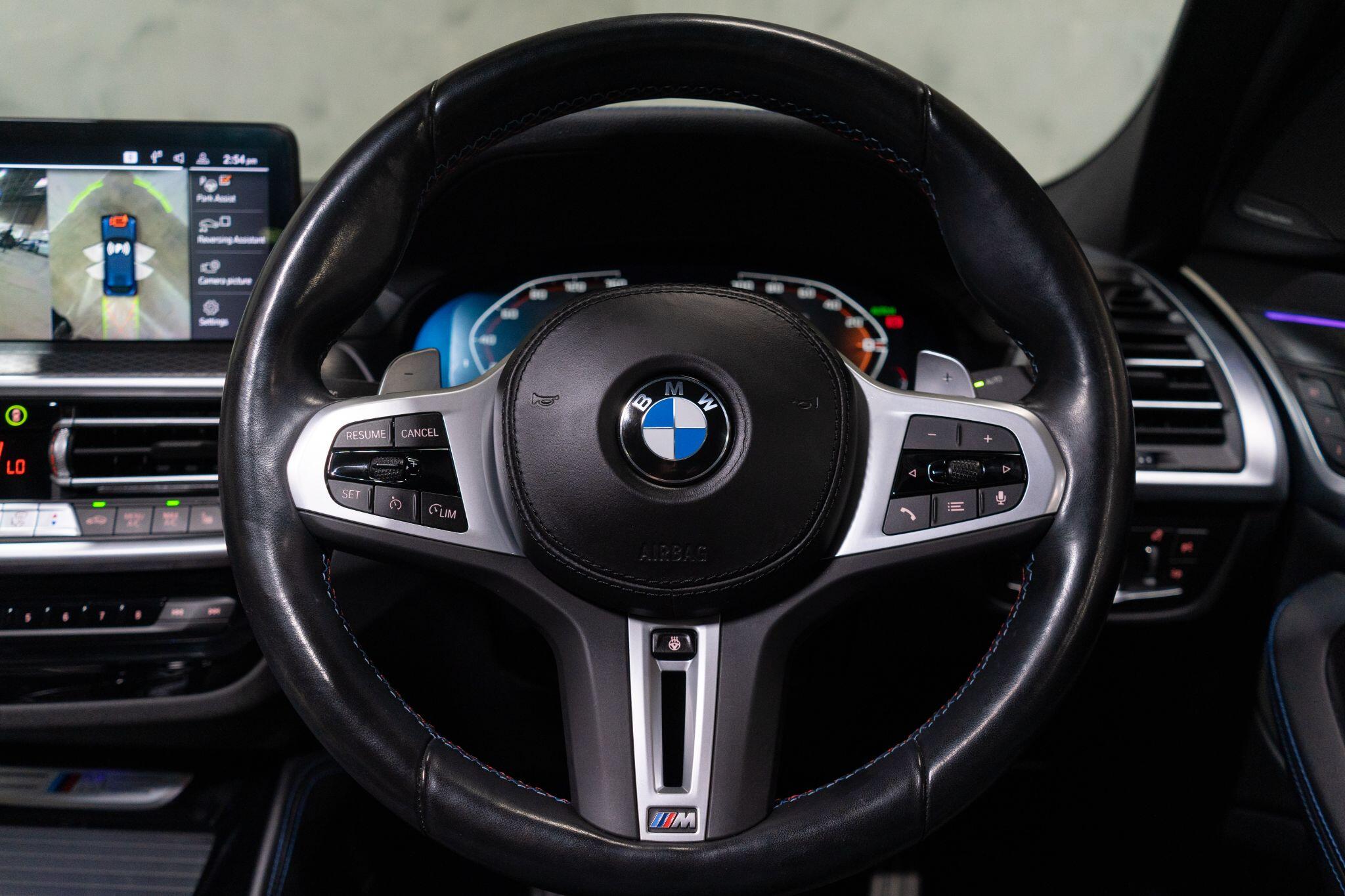 BMW X4 view 29