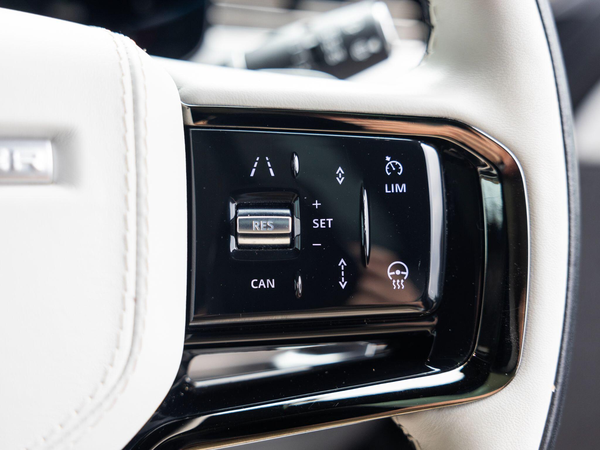 Land Rover Range Rover Sport view 28