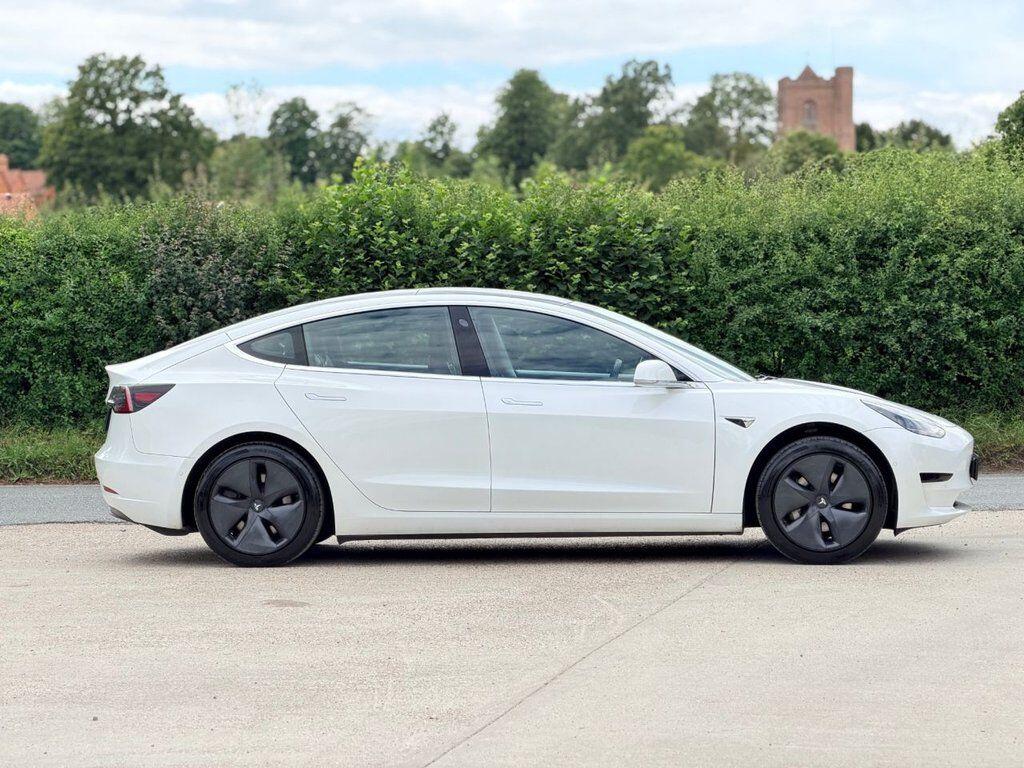 Tesla Model 3 view 6
