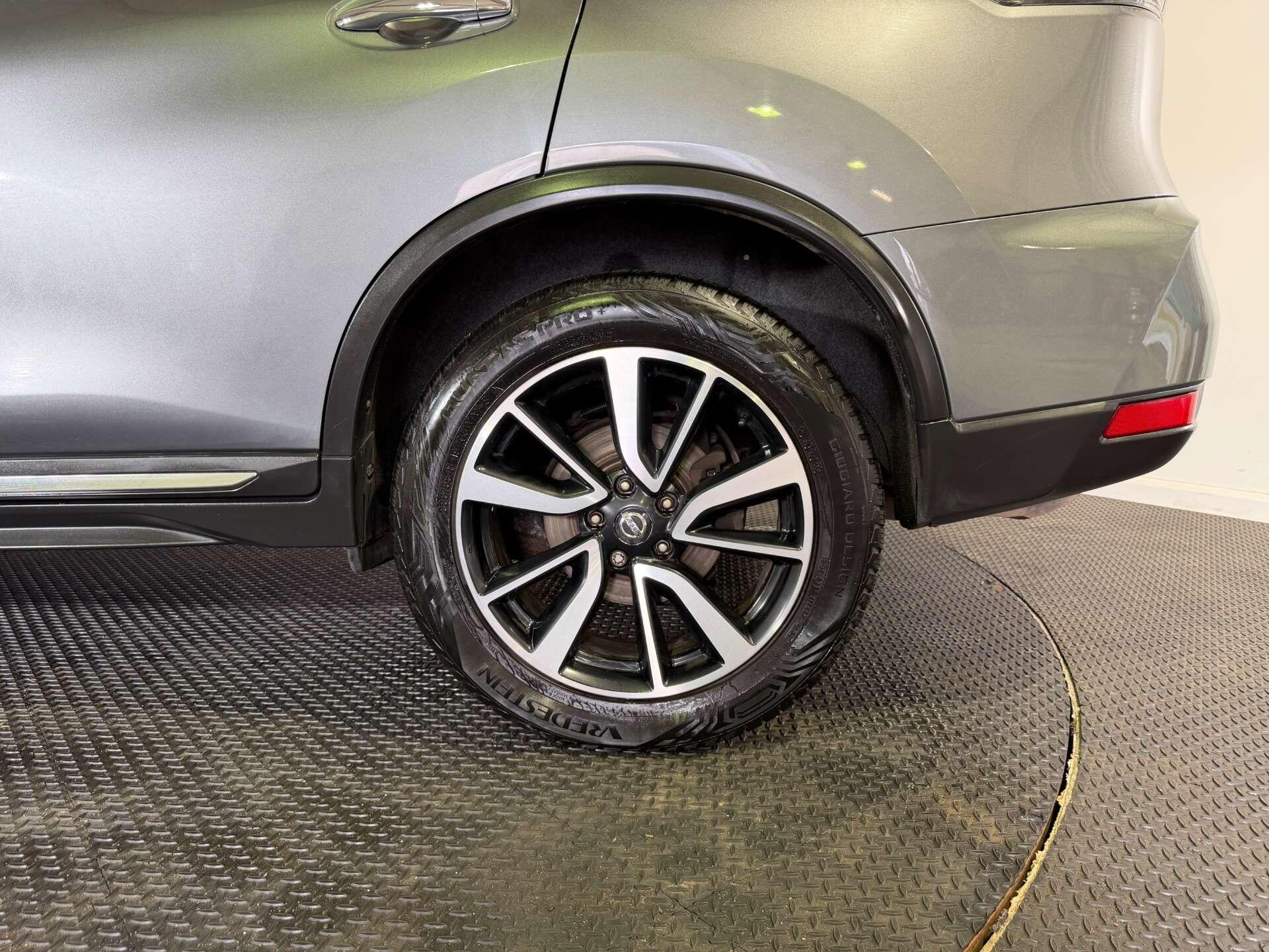 Nissan X-Trail view 73