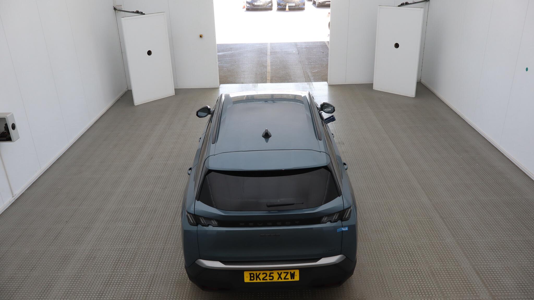 Peugeot 5008 view 8