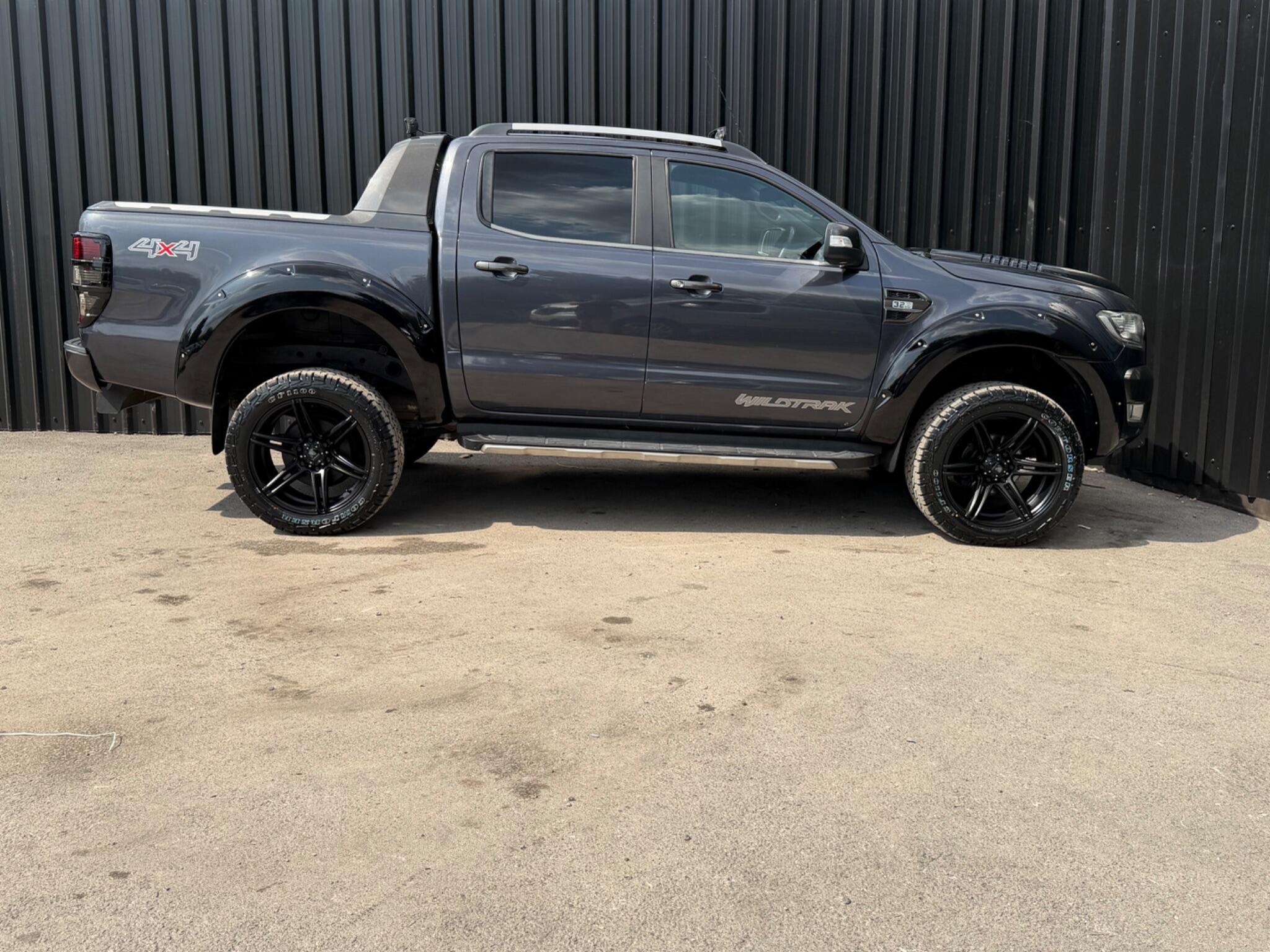 Ford Ranger view 6