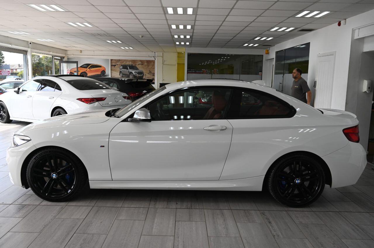 BMW 2 Series view 4