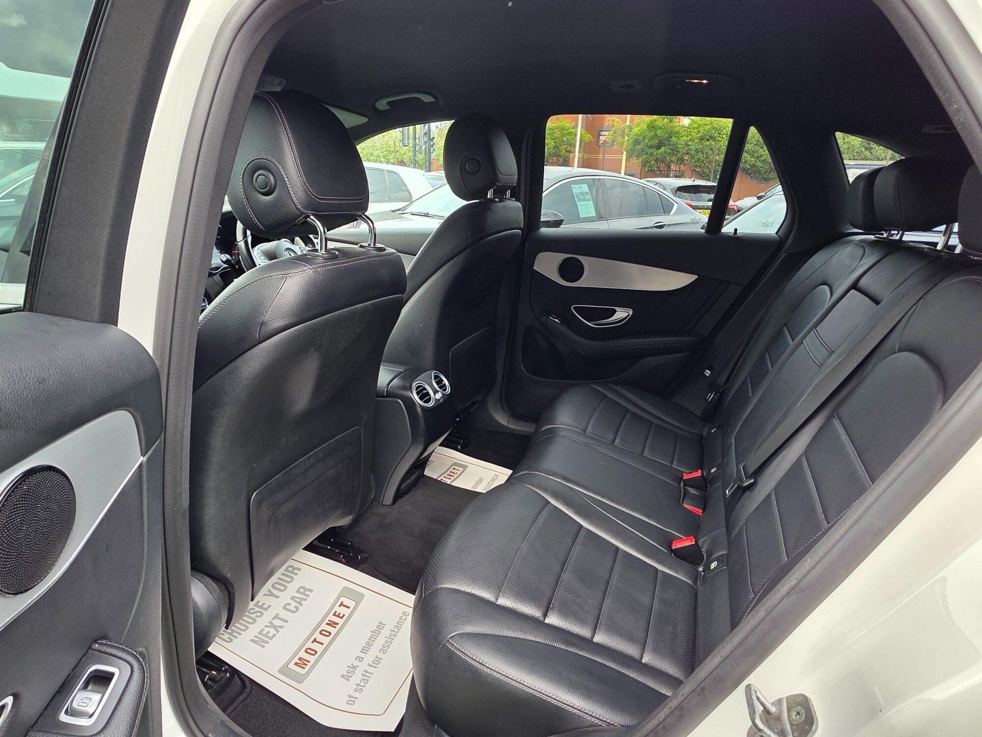 Mercedes-Benz GLC view 27