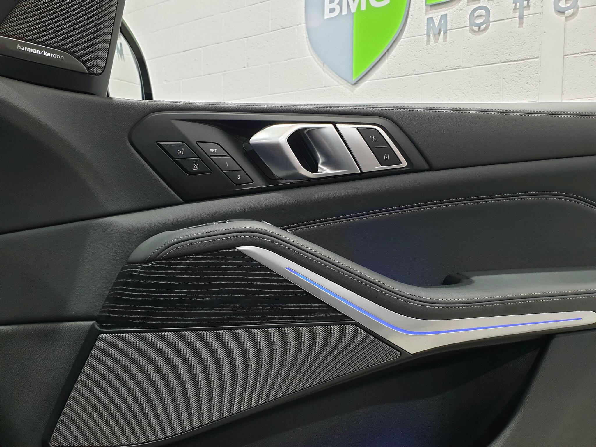 BMW X5 view 69